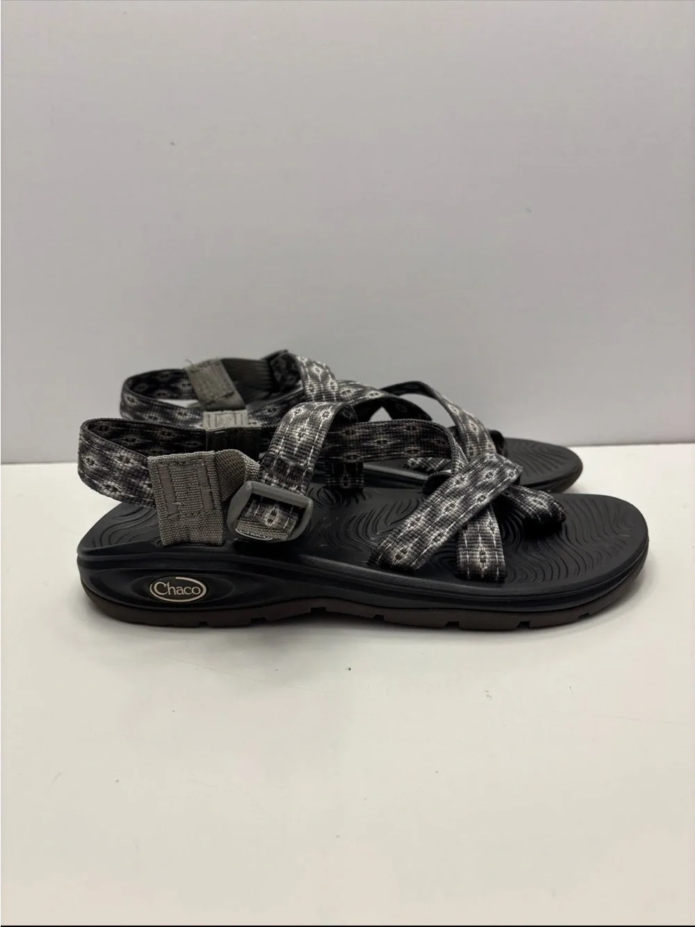 Women’s Chaco Zvolv X2 Sandal Size 8